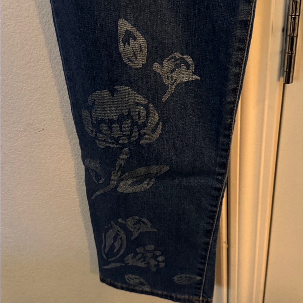 Style & Co Jeans. - Picture 8 of 11